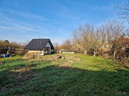 . | Prodej - pozemek pro bydlení, 784 m²