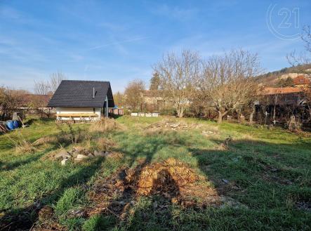 . | Prodej - pozemek pro bydlení, 784 m²