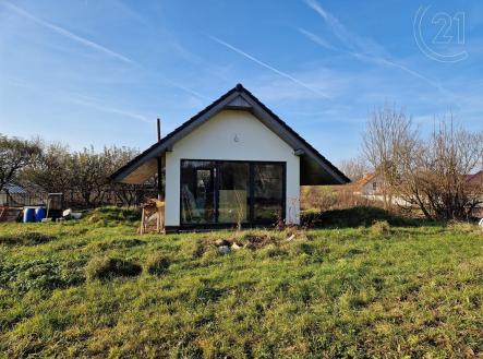 . | Prodej - pozemek pro bydlení, 784 m²