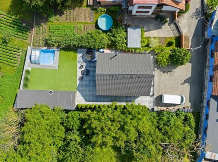 . | Prodej - dům/vila, 140 m²