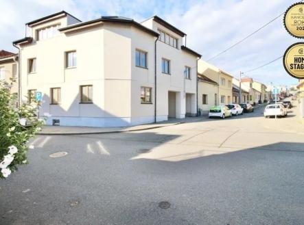 přístřešek s rezidenční pohled | Pronájem bytu, 1+kk, 23 m²