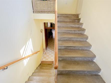 . | Prodej - dům/vila, 200 m²