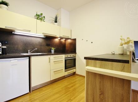 . | Pronájem bytu, 2+kk, 44 m²