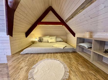 . | Prodej - dům/vila, 176 m²