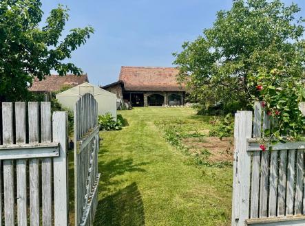 . | Prodej - dům/vila, 176 m²