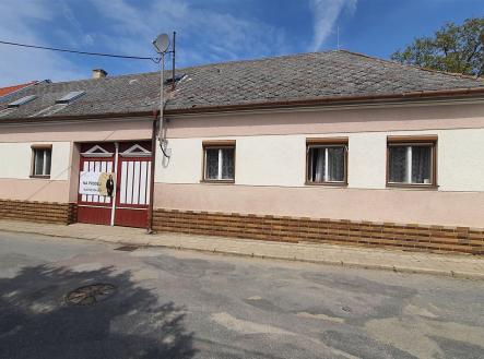 . | Prodej - dům/vila, 850 m²