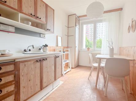 . | Prodej bytu, 4+1, 81 m²
