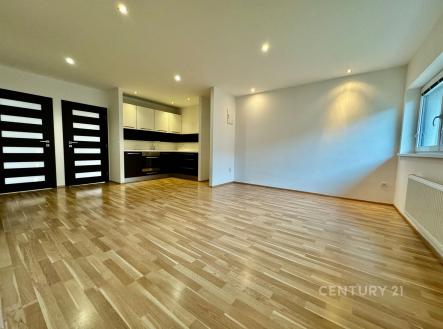 . | Pronájem bytu, 3+kk, 64 m²