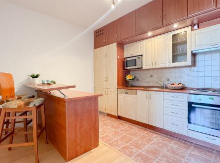 . | Pronájem bytu, 3+1, 69 m²
