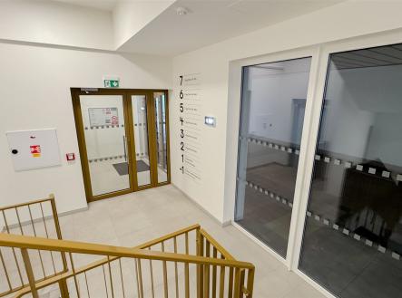 . | Prodej bytu, 1+kk, 38 m²