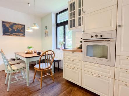 . | Prodej - dům/vila, 550 m²