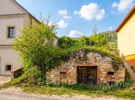 . | Prodej - pozemek pro bydlení, 323 m²