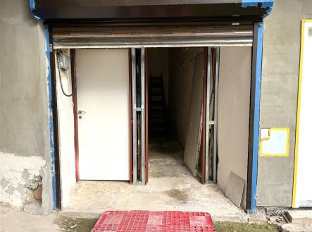 . | Prodej - malý objekt/garáž