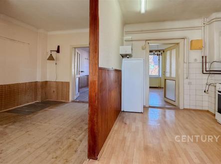 . | Prodej - dům/vila, 200 m²