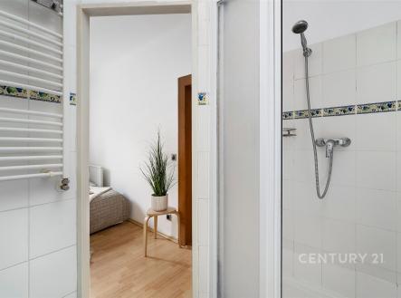 . | Prodej bytu, 2+kk, 37 m²