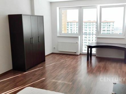 . | Pronájem bytu, 2+kk, 65 m²