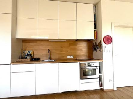 . | Pronájem bytu, 2+kk, 50 m²