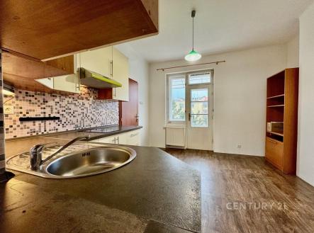 . | Pronájem bytu, 2+1, 56 m²