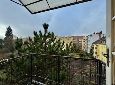 . | Pronájem bytu, 2+1, 56 m²