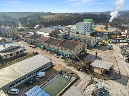 . | Prodej - výrobní prostor, 2 905 m²