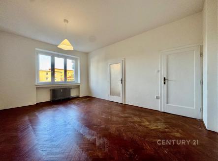 . | Pronájem bytu, 2+1, 69 m²