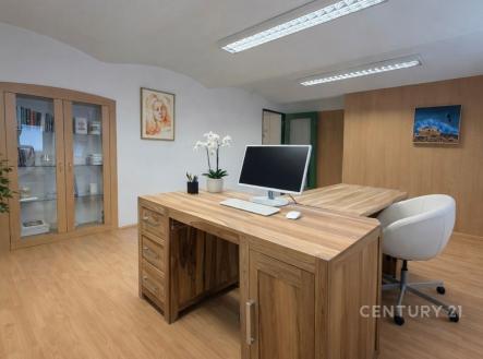 . | Pronájem - kanceláře, 19 m²