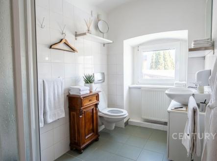 . | Pronájem - kanceláře, 19 m²