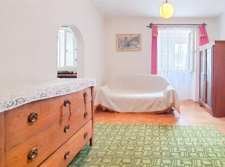 . | Prodej - dům/vila, 850 m²