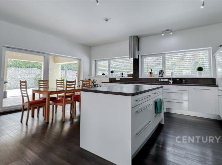 . | Pronájem bytu, 6+kk, 240 m²