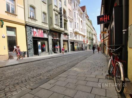 . | Pronájem bytu, 3+kk, 103 m²