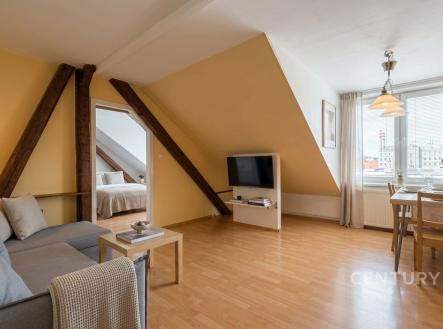 . | Pronájem bytu, 3+kk, 94 m²