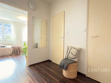 . | Prodej bytu, 1+kk, 32 m²