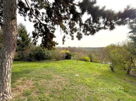 . | Prodej - pozemek pro bydlení, 616 m²