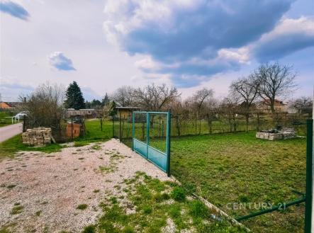 . | Prodej - pozemek pro bydlení, 1 057 m²