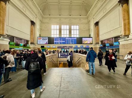 "" | Pronájem - obchodní prostor, 50 m²