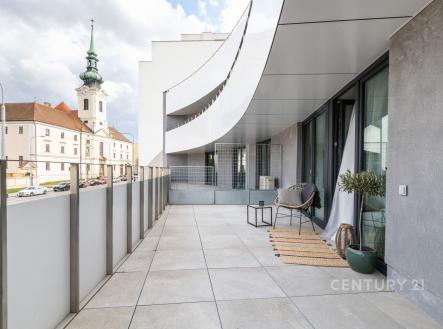 . | Pronájem bytu, 2+kk, 44 m²