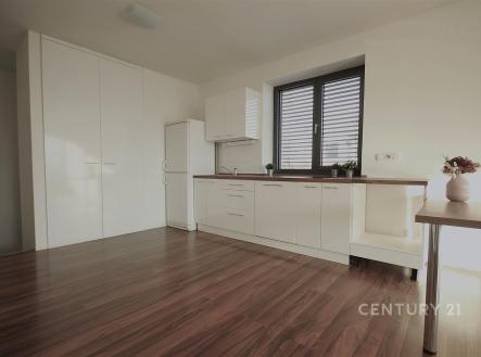 . | Pronájem bytu, 2+kk, 64 m²