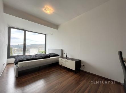 . | Pronájem bytu, 2+kk, 64 m²