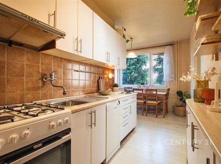 . | Prodej bytu, 2+1, 61 m²
