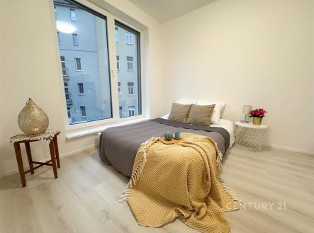 . | Pronájem bytu, 1+kk, 28 m²