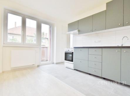 . | Pronájem bytu, 2+1, 57 m²