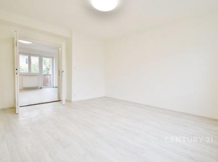 . | Pronájem bytu, 2+1, 57 m²