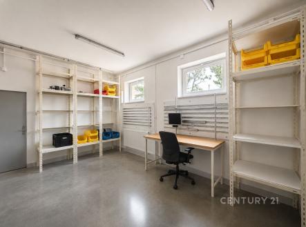 . | Pronájem - skladovací prostor, 16 m²