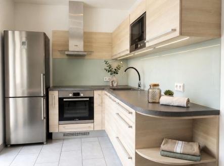 . | Pronájem bytu, 2+1, 64 m²