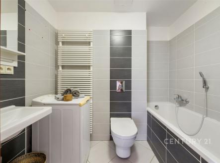 . | Pronájem bytu, 2+kk, 47 m²