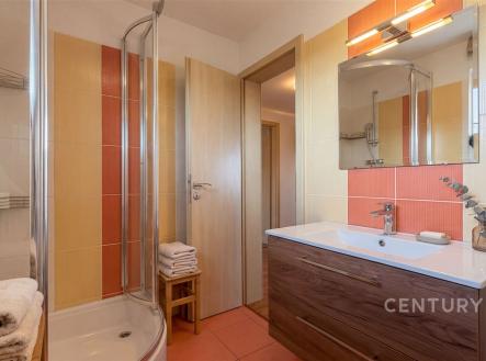 . | Prodej - dům/vila, 112 m²