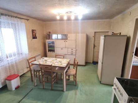 Obrázek k zakázce č.: 584353 | Prodej - zemědělský objekt, 7 577 m²