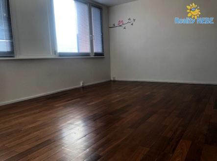 Pronájem bytu, 1+kk, 33 m²
