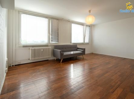 Pronájem bytu, 1+kk, 33 m²