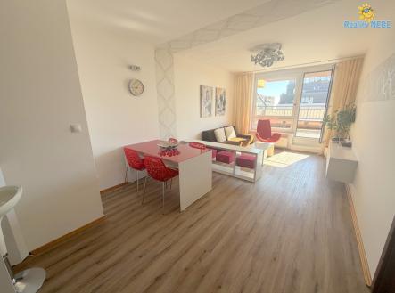 Pronájem bytu, 2+kk, 62 m²